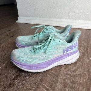 Hoka Clifton 9 Mint & Lavender Running Shoes size 8
